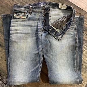 Men’s Diesel Zathan Bootcut Jeans - size 33